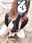 重磅推薦！淫盪肥臀人妻母狗【見過騷的 沒見過這么騷的】喜歡戶外露出，喜歡被很多男人操