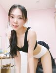 超美顏值極品22歲中韓混血網紅出賣自己干凈甜美的肉體流出 被操的醉眼迷離 完美露臉 高清