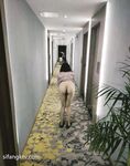 超高質量8位露出博主福利最新私拍甄選 全裸戶外勾引 爆操蜜桃臀《強烈推薦》高清月下moon