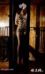 新束縛藝術色影唯美私拍 把極品女神捆綁成粽子 請君品嘗 極品身材 各種捆綁 高清