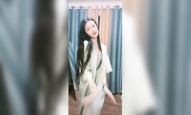 最新《瘋狂抖音》外篇之《抖音擦邊2》顏值主播各顯神通 閃現走光 刷邊尿尿熱舞 扣逼漏奶 (192)