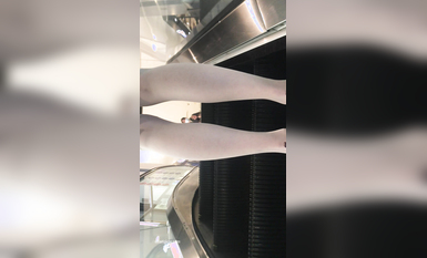 稀缺學妹專場 專業抄底靚麗學生妹JK制服 掀裙開閃光燈強抄 看的心驚肉跳太刺激 超清4K原版 (6)